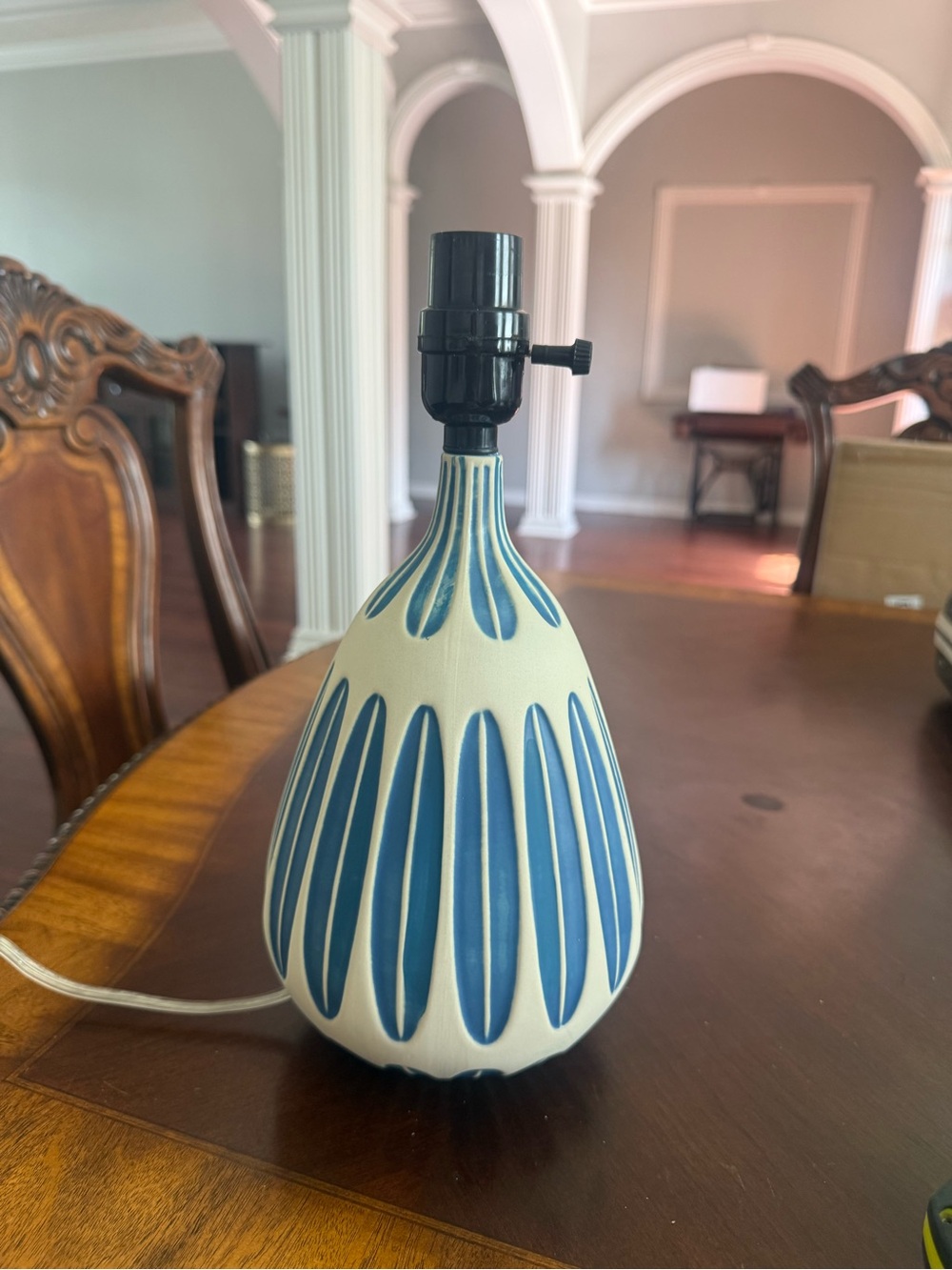Nordic Retro Ceramic Table Lamp Base in Cream and Blue